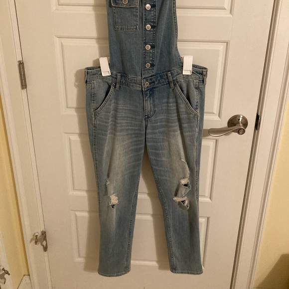 Hollister overalls - Picture 3 of 3